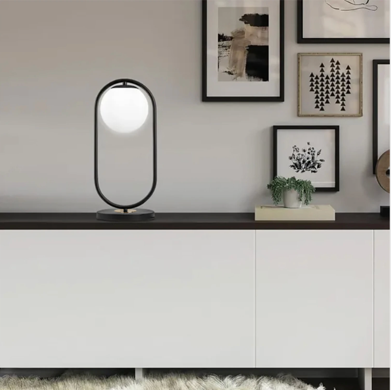 Portátil de Mesa Romina