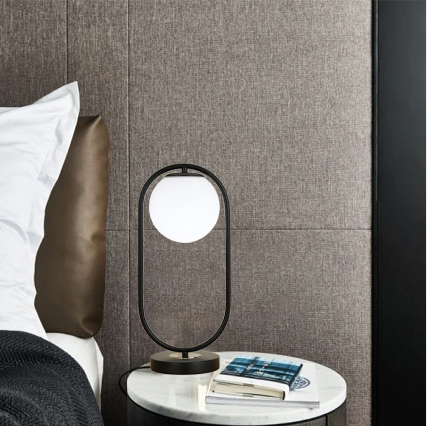 Portátil de Mesa Romina