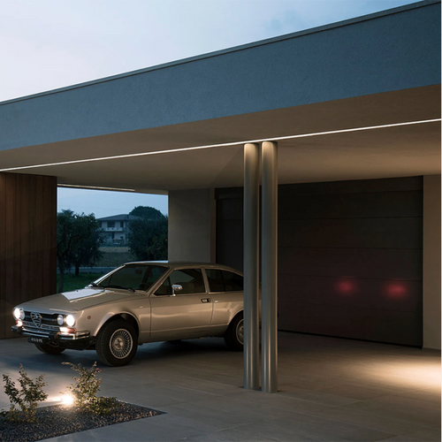 Artefacto Exterior de Piso Atenas