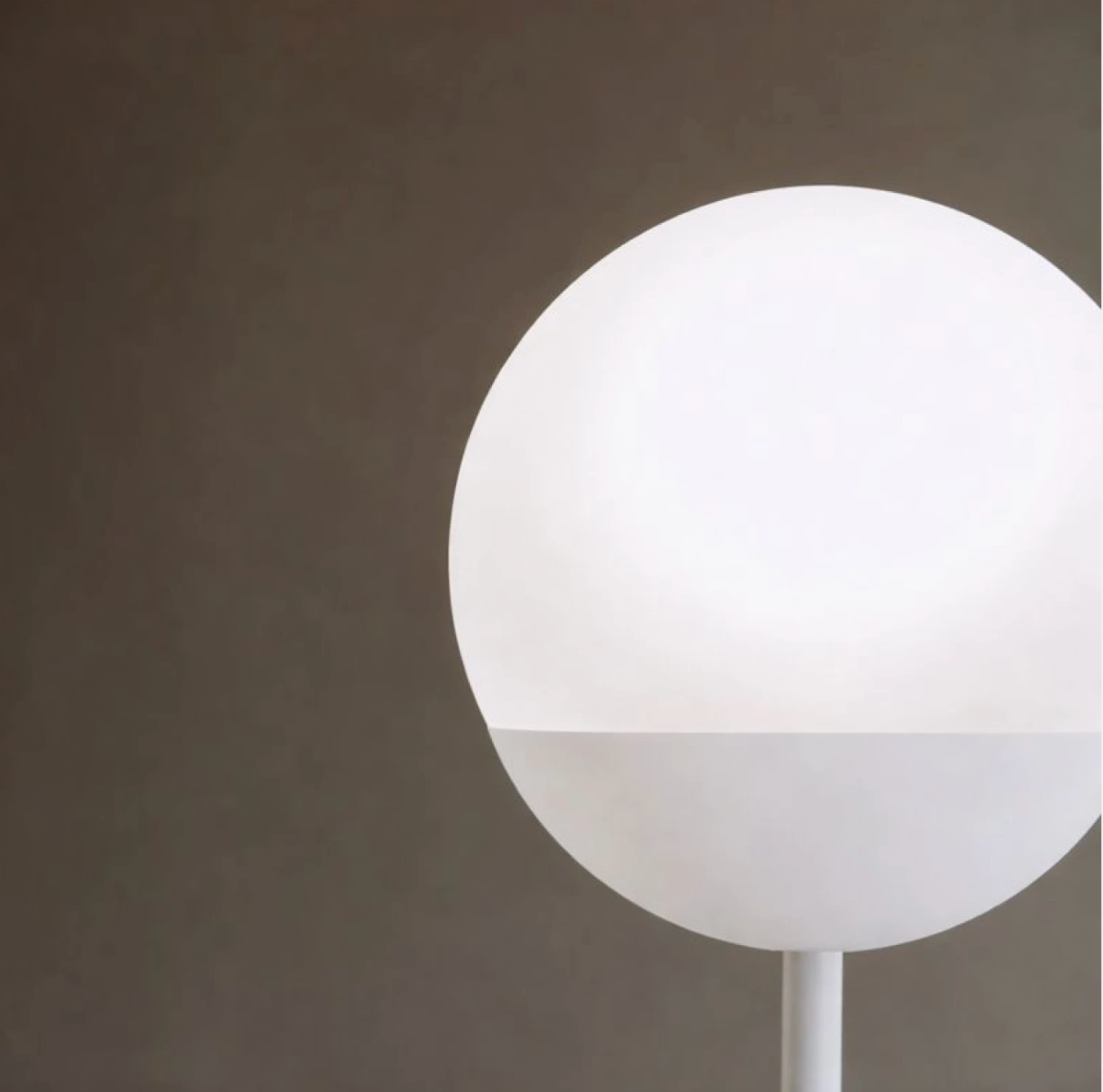 Lámpara de Pie Miami Blanca